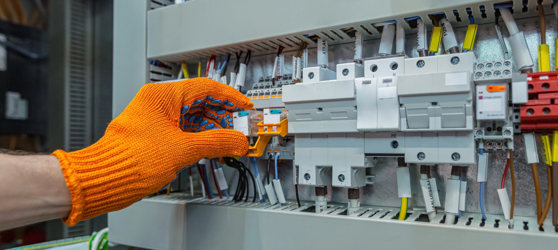 Hand in glove fixing electrical wiring